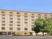 Ramada by Wyndham East Orange Hotels in East Orange