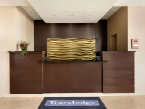 Travelodge Hotel by Wyndham Weyburn Hoteles en Weyburn