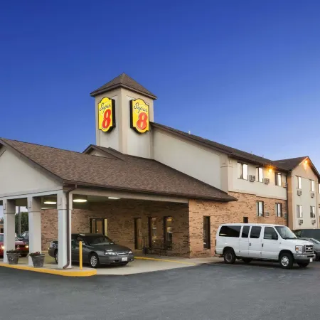 Super 8 by Wyndham Mt. Vernon IL