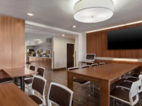 マイクロテル イン & スイーツ バイ ウィンダム ティフトン ティフトンのホテル