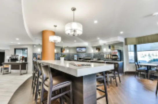 Best Western Plus Cambridge Hotel