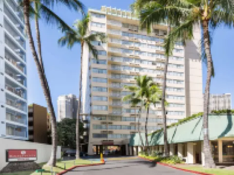 Ramada Plaza by Wyndham Waikiki Hotels near Magic Island