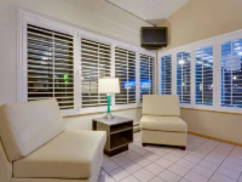 Super 8 by Wyndham Alturas Hoteles en Condado de Modoc