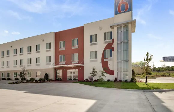 俄克拉荷馬塔爾薩 6 號汽車旅館