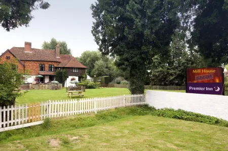 Redhill Reigate Отели в г. Рейгейт