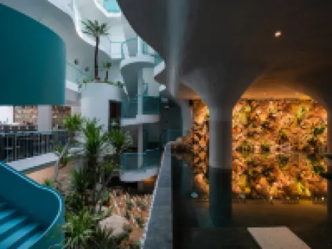 โฮเทล เลอ บูตอง