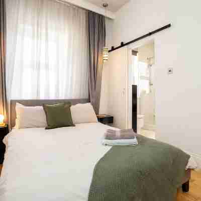 Le Cwtch - Beautiful 1 Bed Apartment Rooms