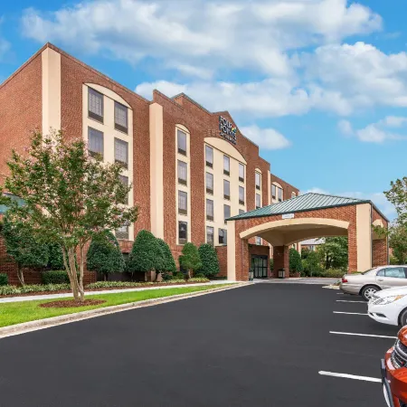 Four Points by Sheraton Greensboro Airport