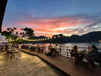 Phi Phi Don Chukit Resort - breakfast