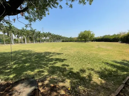 Zest Club Отели в г. Гулбарга