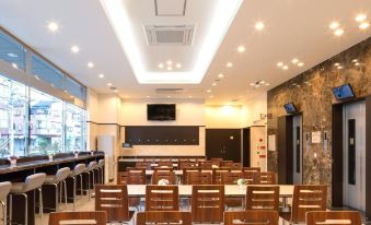 Toyoko Inn Osaka Kyobashi Sakuranomiya