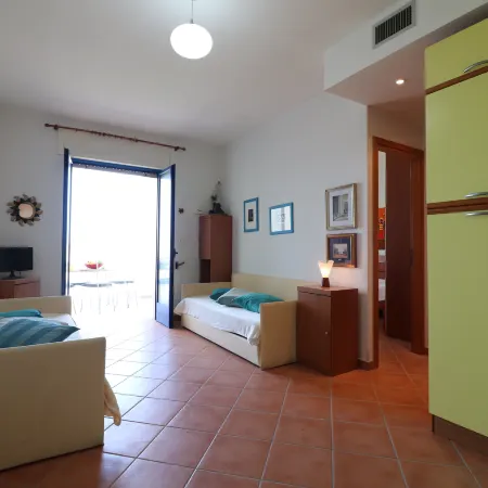 Casa Rossana – Your Cozy Retreat in the Heart of Otranto, Steps from the Beach a