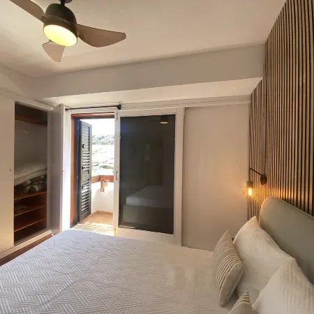 Modern Family Duplex with Access to the Pool