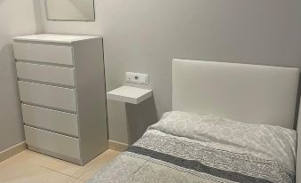 Charming 3-Bedroom Apartment in Central Camarasa