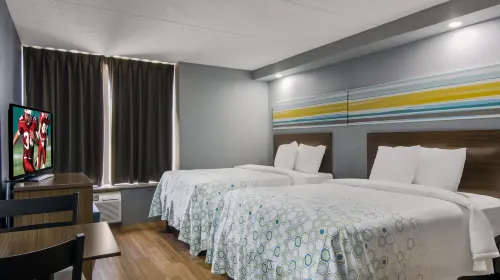 HomeTowne Studios Conference Chicago - N Aurora/ Naperville