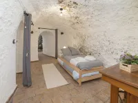 Cueva de Lindaraja
