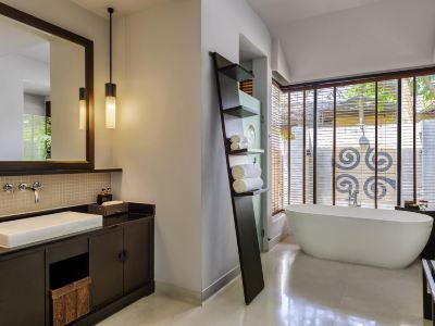 プールビュージュニアツインスイート モーベンピック アサラ リゾート&スパ ホアヒンの写真