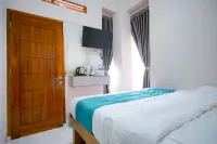 Sans Bougenville Lampung Hotels in Engal