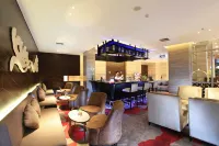 Swiss-Belhotel Airport Jakarta - Quầy bar