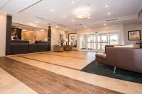 哈爾頓堡灘-哈爾伯特區Candlewood Suites - 停車場