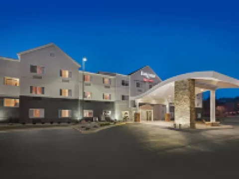 Fairfield Inn Warren Niles Hotels in Trumbull County