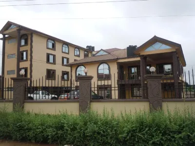 Swatson Hotel Hôtels à : 