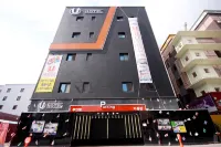 Jeonju Sinsigaji Hotel U