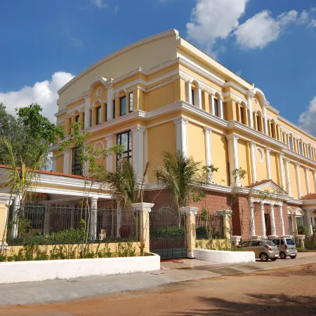 Mayfair Convention