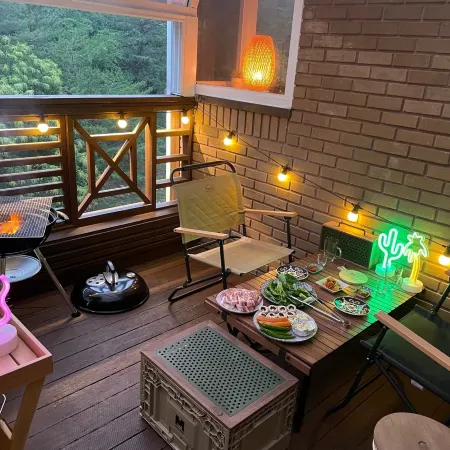 Camel Pension in Pocheon