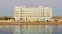 Waves Hotel