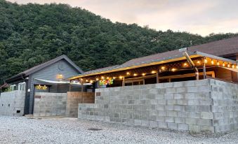 Boeun Clover Pension