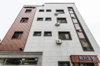 Daejeon Yucheon Lucky Hotel in zona Daejeon O-World