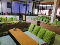 Hotel Varsha Hampi - 2-Star