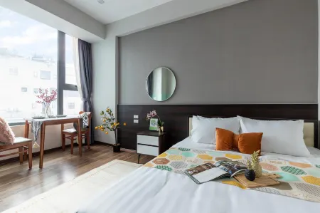 Ivy Hotel & Apartment - Stay 24h