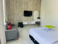Urbanview Hotel Nimara Ngawi by RedDoorz Hotels in Ngawi Regency