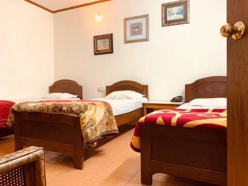 Hotel Devika - Pet friendly