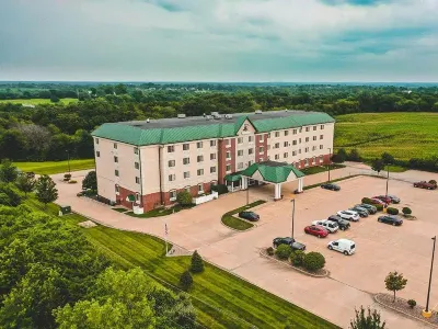 Town & Country Inn and Suites Các khách sạn ở Quincy