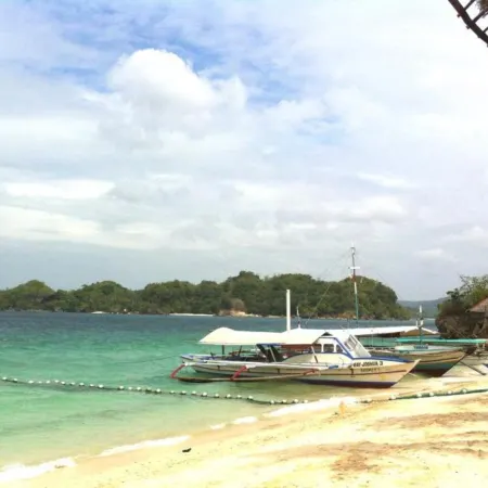 Raymen Beach Resort