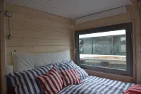 Time Out on the Havel - Houseboat "nautikhus"