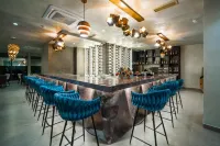 Pinea Hotel Resort & Spa - 酒吧