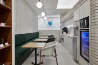 一山長項Just Play La Festa 高陽市住宿飯店