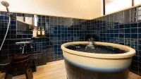 Classic & Modern Self-Styled Hotel Banba Oosone Hotels in Yokoze