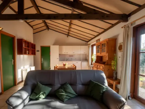 Zeewind 223 with Parking