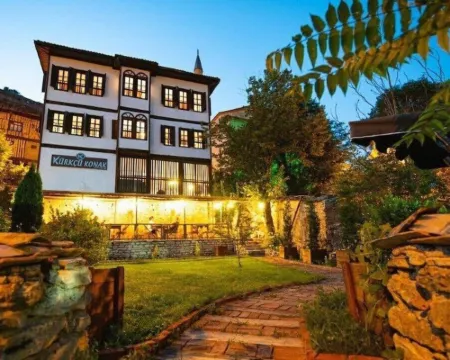 KÜRKÇÜ Konak Hotels in Akcasu Mahallesi