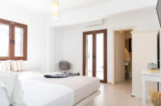 Depis Place and Apartments Hotels in Naxos