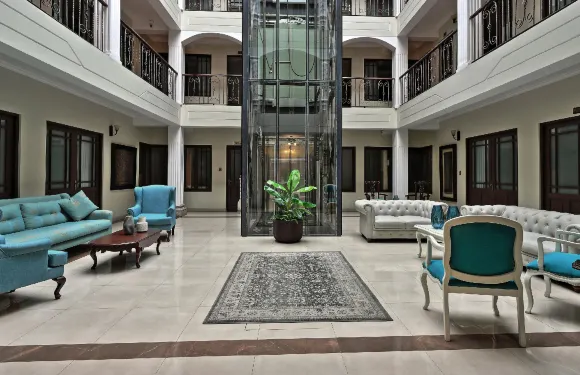 帕特里莫尼奧-波託西旅館