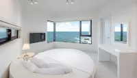 Waytree Ocean View Pool Villa