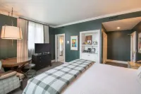 Sentinel Hotel
