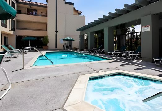 호텔 편의 시설 비교