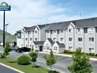 Days Inn & Suites by Wyndham Lafayette IN